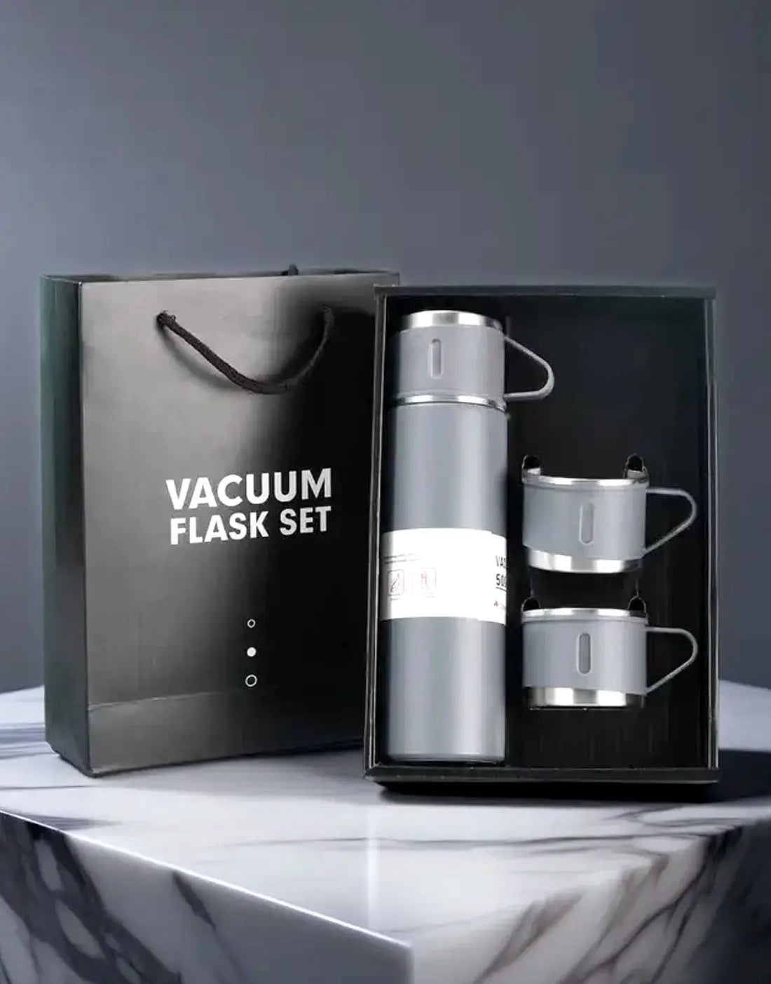 Vaccum Flask Set 3 in 1 Hot And Cold